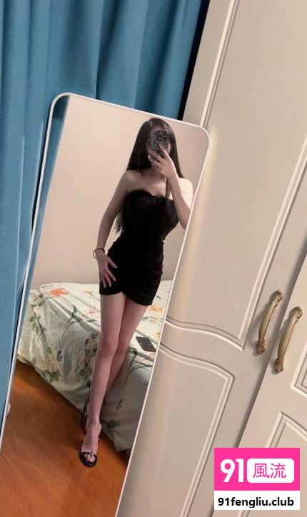 思明颜值身材系九月